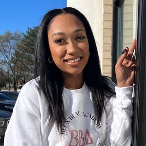 Meet your Posher, Brittany